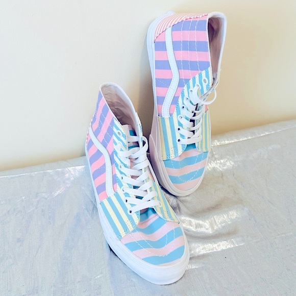 NEW VANS Unisex High Top Striped Pastel Colors W/8 or M/6.5 &  EUR 38.5 - Picture 4 of 11